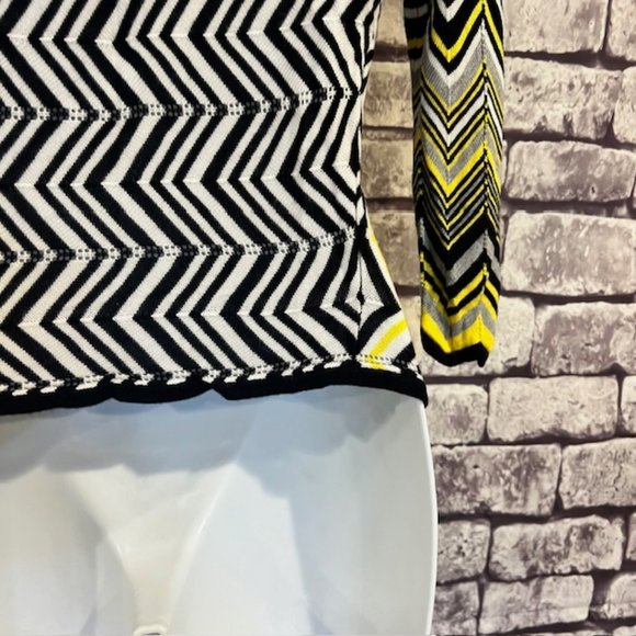 Cache No Close Shawl Front 3/4 Sleeve Sweater Size M - Picture 7 of 8